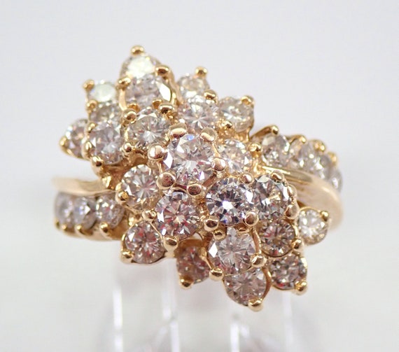 Vintage Diamond Cluster Ring Solid 14K Yellow Gol… - image 1