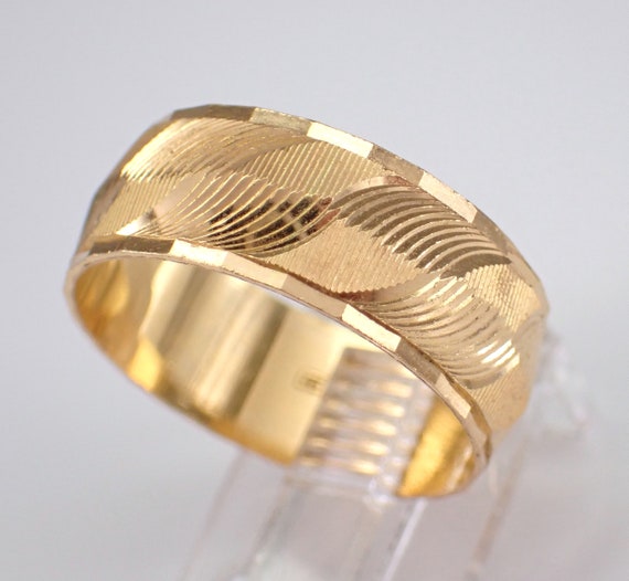 Vintage 21K Yellow Gold Wedding Ring - Estate Bri… - image 5