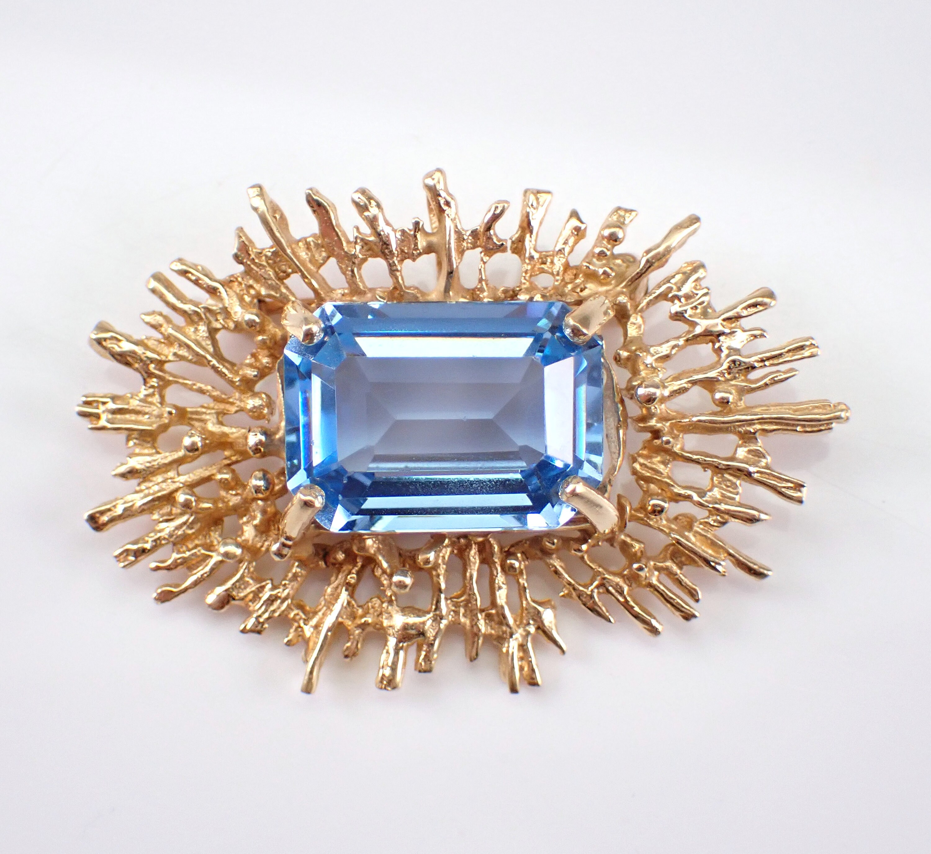 Aquamarine brooch best sale