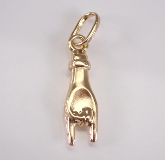 Vintage 14K Yellow Gold Mano Cornuto Charm: Estate Rock On Devil Horns Hand Pendant for Necklace or Bracelet