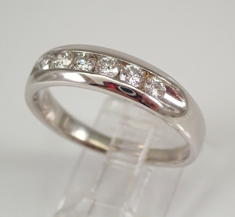 Mens Ladies PLATINUM Diamond Wedding Band Anniversary Ring