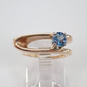 80s Vintage Blue Topaz Pinky Ring - 14K Yellow Gold Solitaire Setting - Unique Gemstone Fine Jewelry Gift image 1