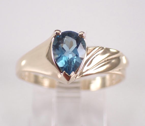 Vintage 14K Yellow Gold Blue Topaz Ring: Solitaire Engagement Promise Setting