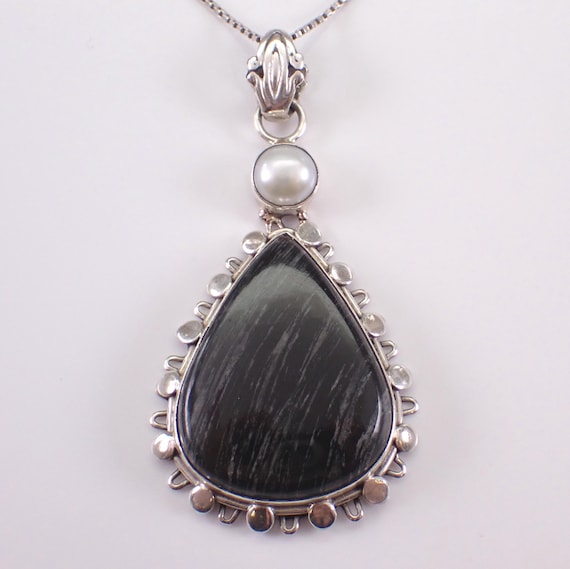 Sterling Silver Agate and Pearl Necklace: Vintage Charm Pendant and Chain