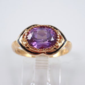 Vintage Alexandrite and Enamel Ring - Antique Yellow Gold Solitaire Setting - 50s Unique Fine Jewelry Gift