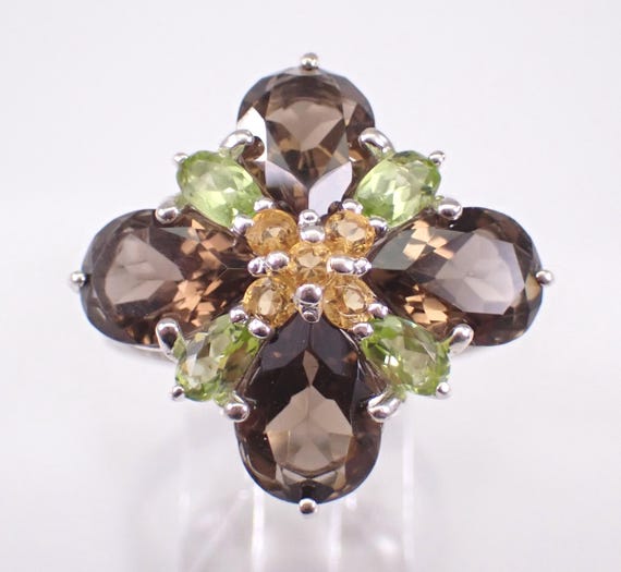 Vintage Sterling Silver Smokey Topaz and Peridot Ring: Gemstone and Citrine Cluster Flower Band