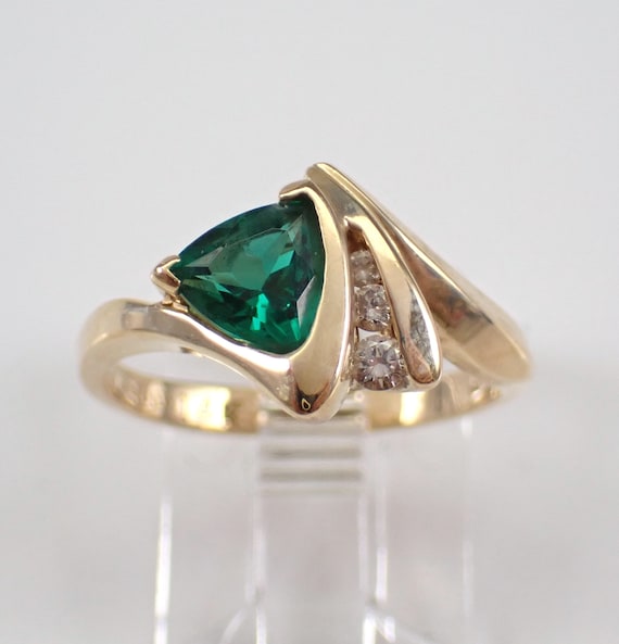 Vintage Emerald and Diamond Ring - Antique 14K Yellow Gold Trillion Gemstone Band - Estate GalaxyGems Fine Jewelry