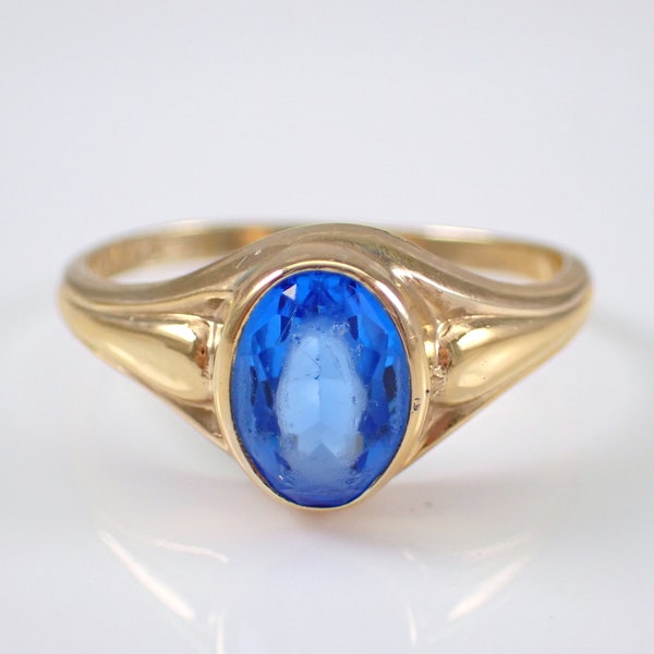 Antique Blue Gemstone Signet Ring, Vintage Yellow Gold Solitaire Ring, Oval Promise Engagement Ring - Pinky Ring