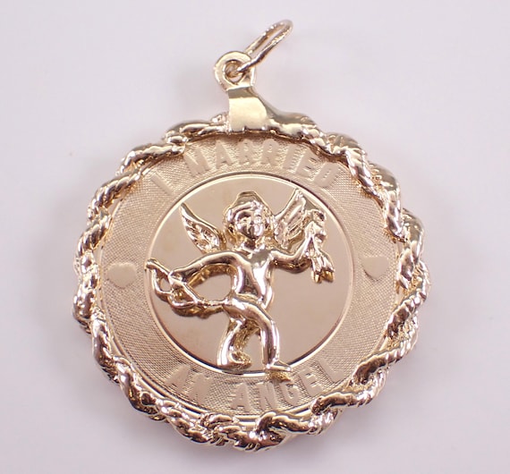 Vintage 14K Yellow Gold "I Married an Angel" Charm: Unique Large Braided Circle Pendant for Necklace or Bracelet