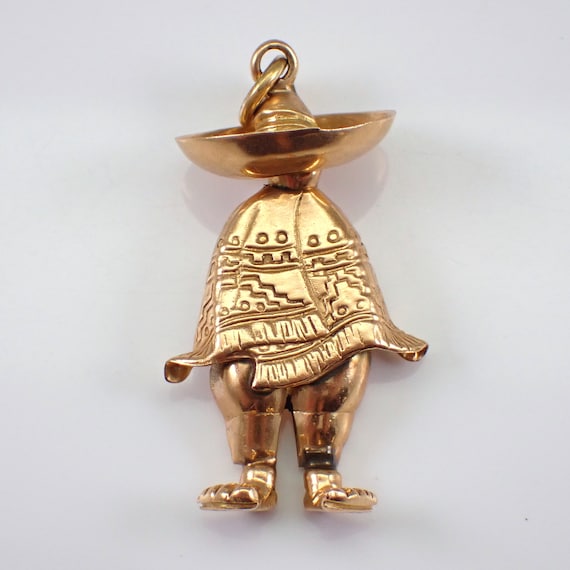 Vintage 18K Yellow Gold Native Mexican Charm Pendant - Unique Sombrero and Poncho Latin American Man