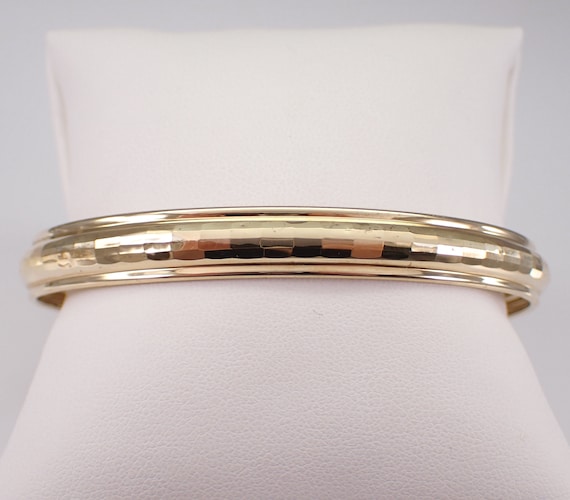 14K Yellow Gold Vintage Bangle Bracelet, Layering Everyday Casual Wear, Estate Fine Jewelry Gift