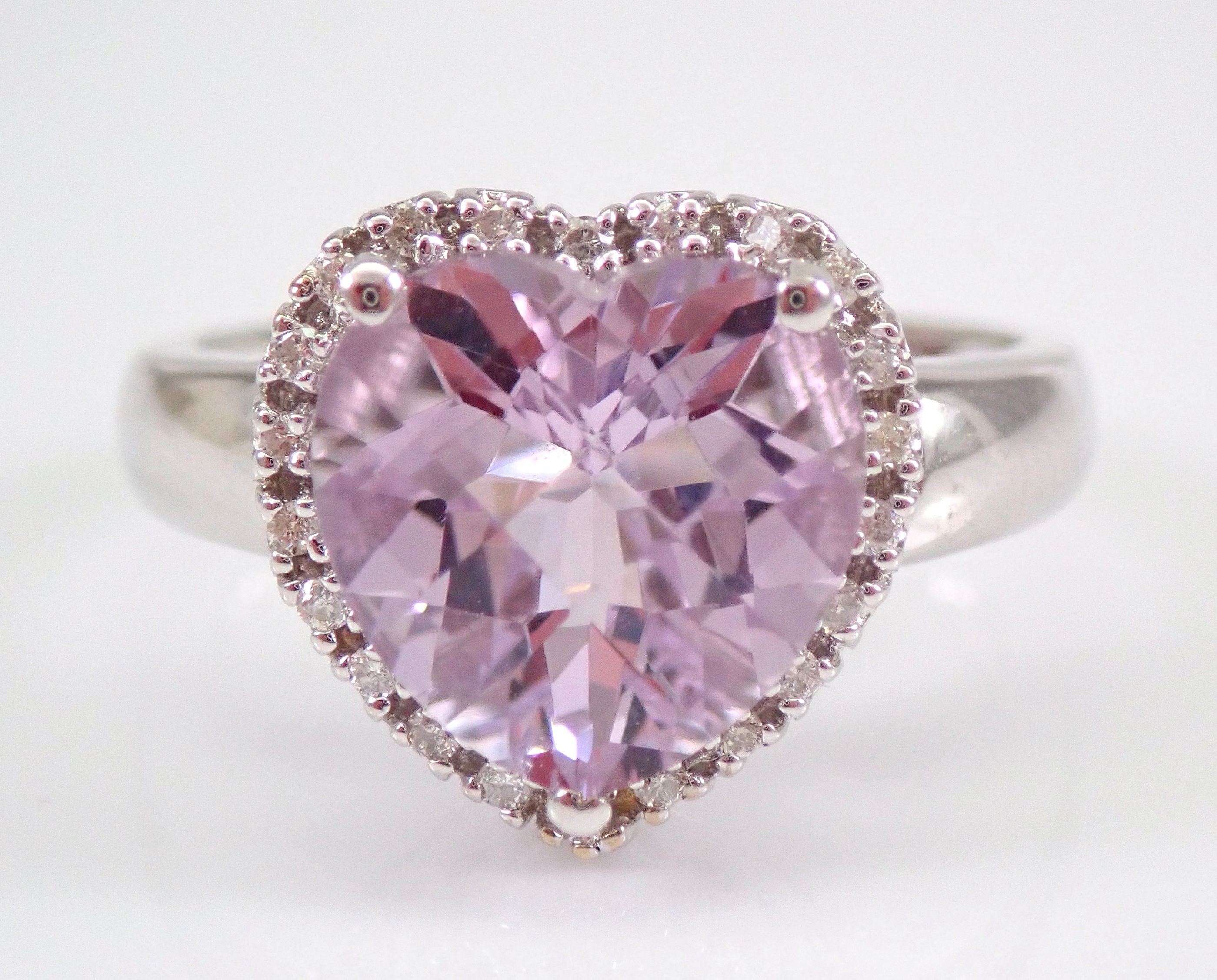 Dazzlingrock Collection 9mm Heart Shaped Center Amethyst with Round White  Diamond Halo Style Engagement Ring Set for Women (0.63 ctw, Color I-J,  Color I2-I3) in 10K Rose Gold, Size 4 - Walmart.com