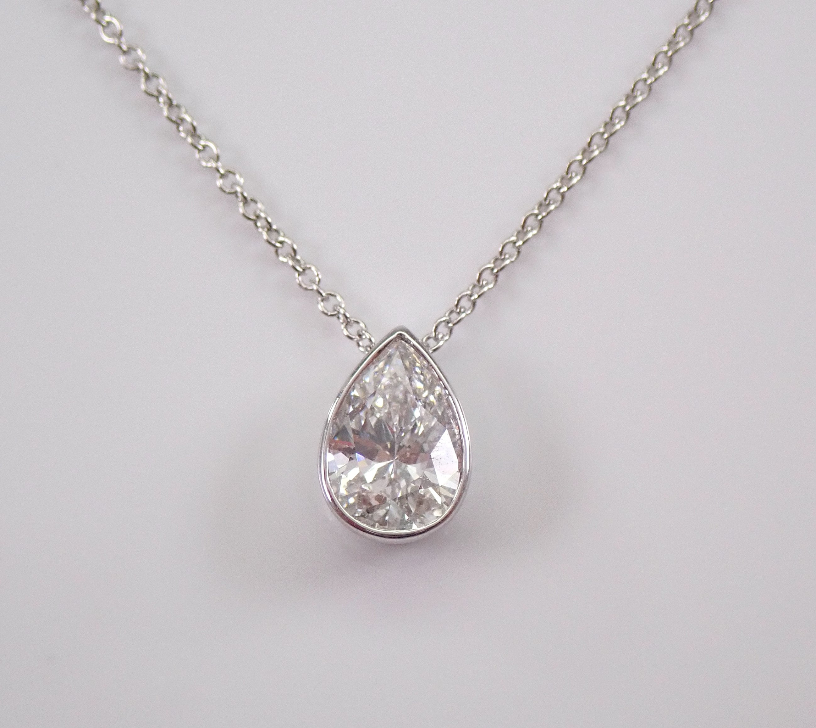 Pear Shape Diamonds – Ascot Diamonds