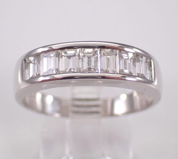 18K White Gold Diamond Wedding Ring: Baguette Diamond Anniversary Band
