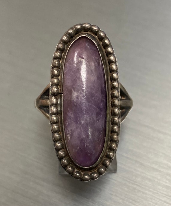Vintage Sterling Silver Amethyst Ring, Elongated Beaded Bezel Setting, Unique Index Finger Ring