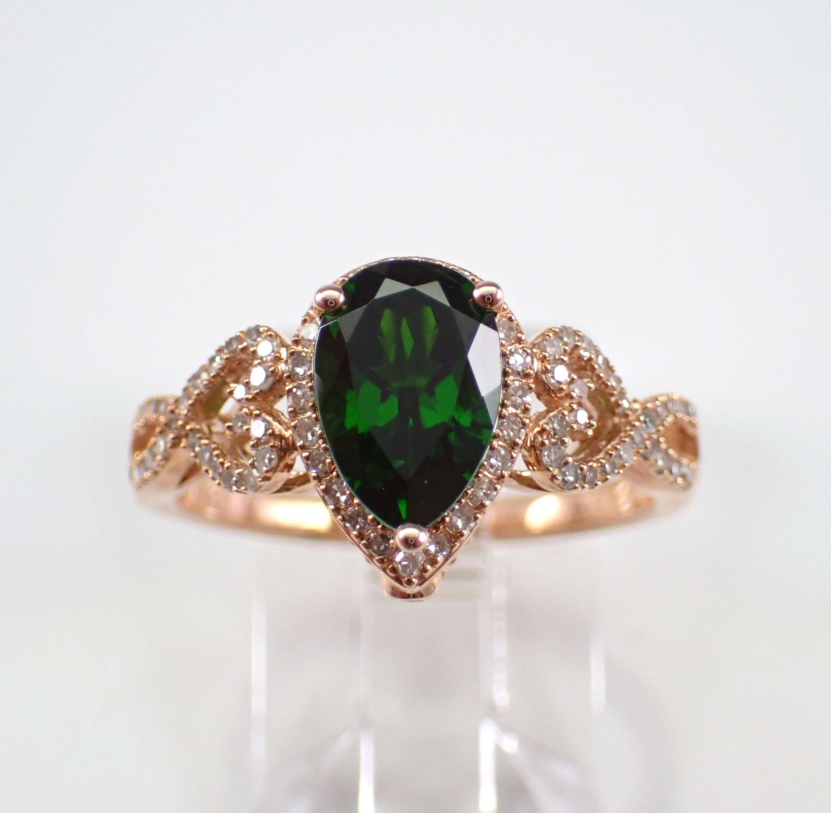 1 Gram Gold Forming Green Colour With Diamond Casual Design Ring - Style  A956 – Soni Fashion®