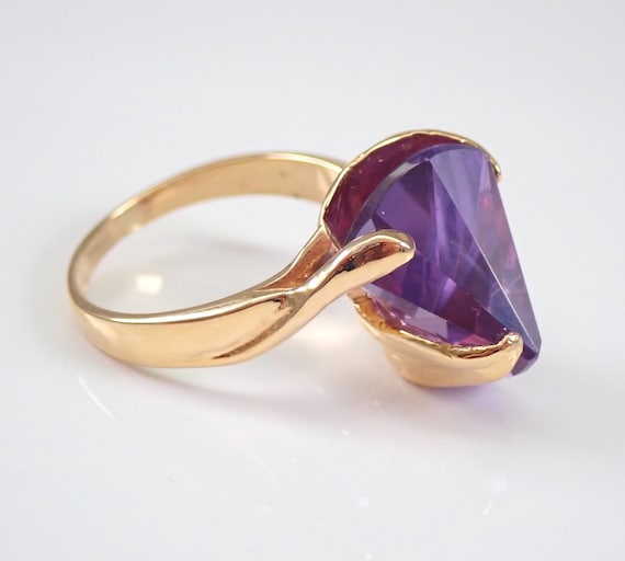 Vintage Alexandrite Solitaire Ring - Solid 14k Ye… - image 6