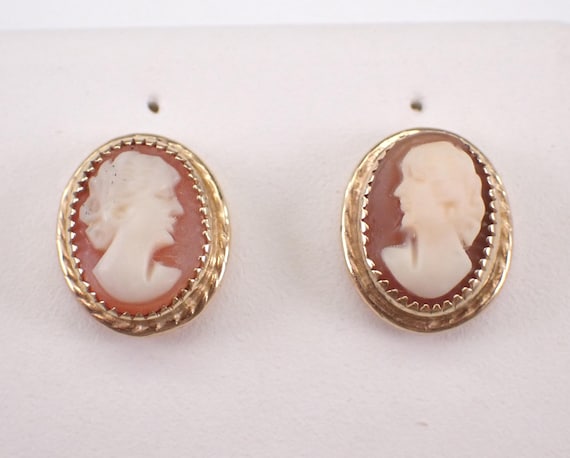 Vintage 14K Yellow Gold Cameo Stud Earrings