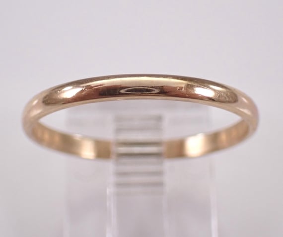 Vintage Solid Yellow Gold Wedding Ring - Unique Stackable Anniversary Band - Estate Bridal Fine Jewelry Gift