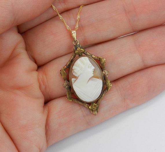 Antique Solid Yellow Gold Cameo Necklace, Real Victorian Fine Jewelry, 1900s Era Pendant and Chain