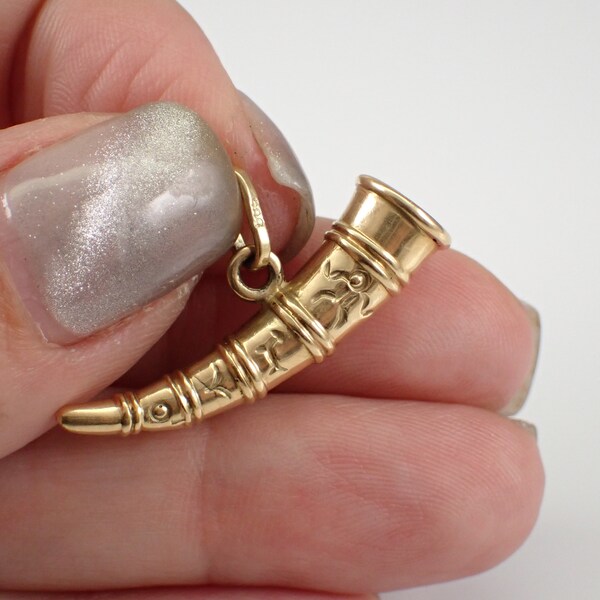 Gold Cornucopia Necklace Etsy