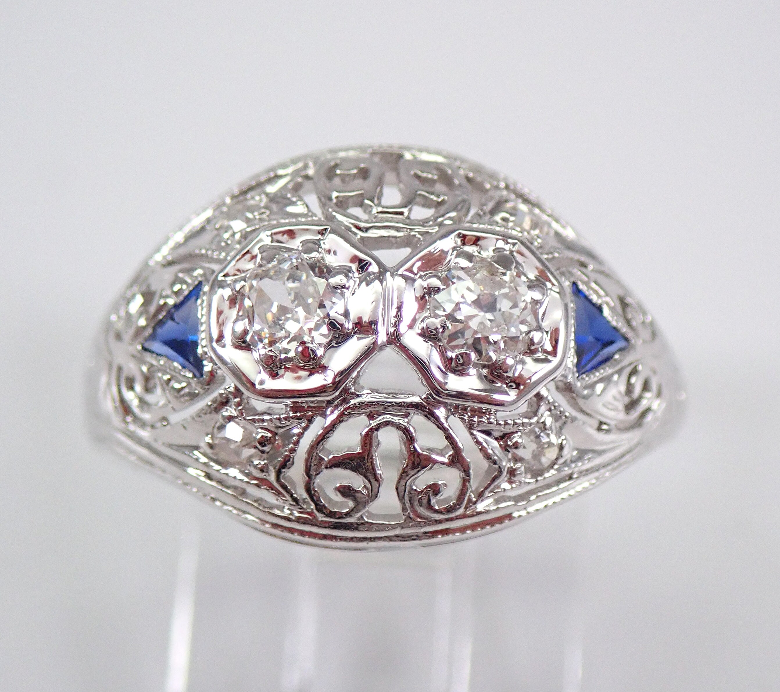 Platinum ki ring discount