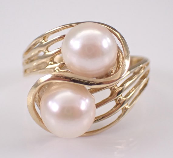 Vintage 14K Yellow Gold Pearl Ring: Two Stone Estate Bypass Multi Row Band