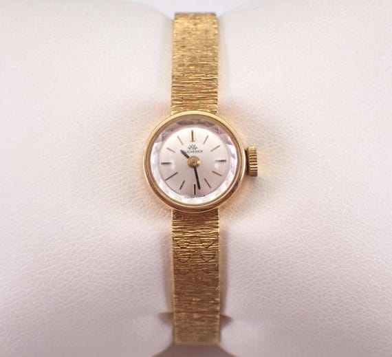 18K Yellow Gold Diamond Bucherer Watch: Vintage Dainty Ladies Wristwatch Bracelet