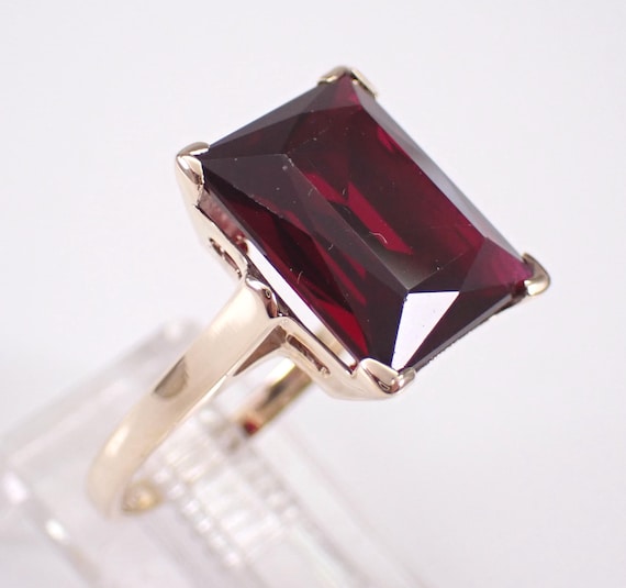 Vintage Ruby Solitaire Engagement Ring - Yellow G… - image 2