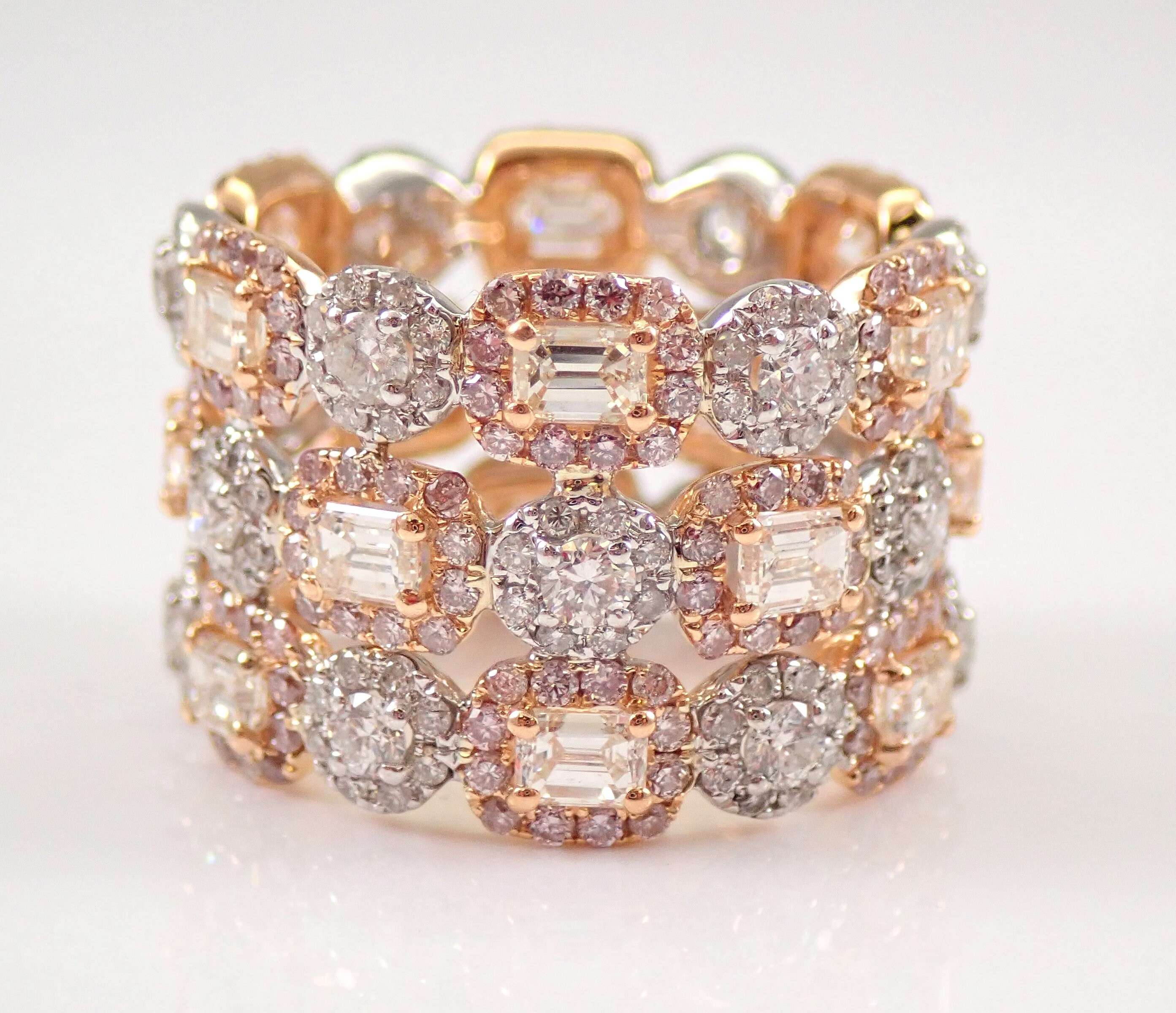 18K White and Rose Gold Natural Pink and White Diamond Ring