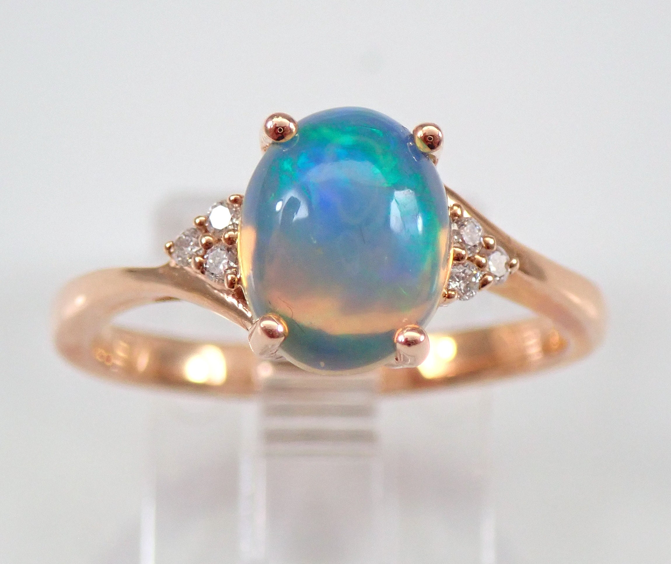 Simple Diamond Wedding Rings to Make Your Big Day Special – Nehita Jewelry