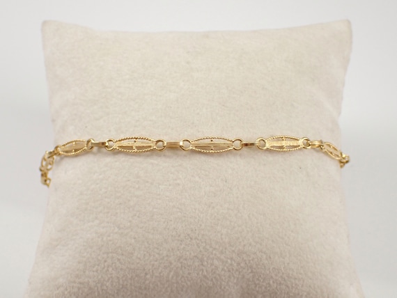 Vintage 18K Yellow Gold Scroll Filigree Link Bracelet - Simple Layering Everyday Jewelry Gift