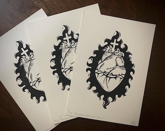 Tarjeta del Sagrado Corazón de Jesús hecha a mano con técnica de linograbado (paquete de 3)