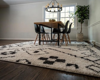 Hand Tufted Moroccan Style Area Rug, Ivory and Black Berber Fluffy Living Room Rug, Minimalist Modern Boho Decor Carpet, Custom Size Rug 5x8