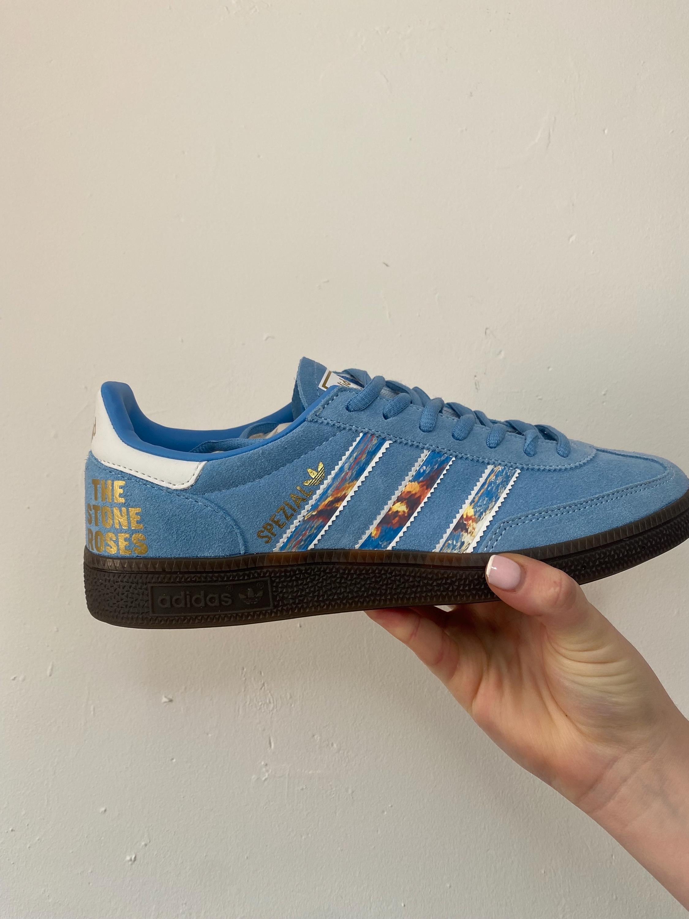 adidas gazelle silver green womens Adidas Handball Spezial Sneakers main image 1