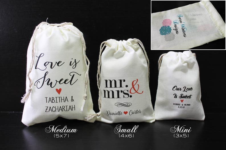 Personalized Marquee Wedding Favor Bags in Gold and Black with Names and Destination Ivory Fabric Drawstring Bags Set of 12 1053