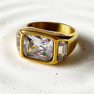 Dikke gouden zegelring, waterdichte ring met zirkonia, statementring van 3 stenen, aanslagbestendig, alledaagse sieraden
