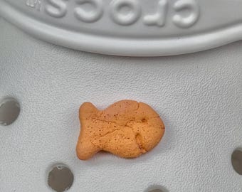 Handmade Resin Goldfish Shoe Charm, Cheddar Fish Clog Pin, Nostalgic Snack Pop Art Accessory, Cute Food Charms for Clogs and Slides