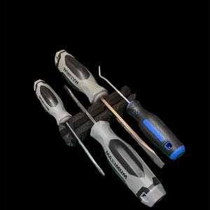 Stubby Magnetic Screwdriver Organizer - Universal