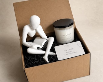 Caja de regalo para amantes de los libros, figura de lector con vela de soja, regalo literario para hombres, padres o lectores.