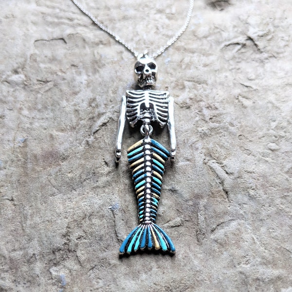 Mermaid Necklace / Mermaid Skeleton / Fish Scales / Mermaid Scales / Skeleton / Skull Necklace/ Sea Lover / Mermaid Jewelry Strange Necklace