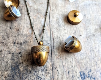 Acorn Locket Necklace / Acorn Jewelry / Keepsake Necklace / Urn / Acorn Lover / Amulet / Note Necklace