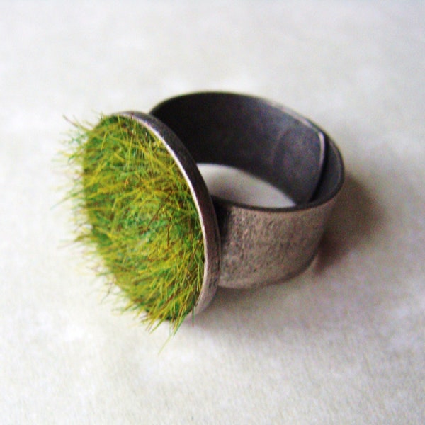 Green Grass Ring in Tarnished Silver Wide Adjustable Band