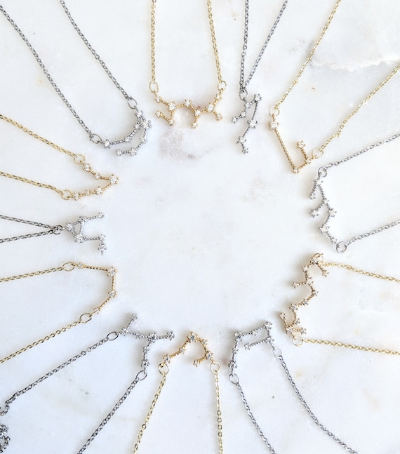 Chaîne En Or Plaqué 18 Carats - Collier Délicat Femme Avec Breloques Étoile Lune - Imperméable Hypoallergénique - Longueur 16,5 Pouces + Extension 5 Cm