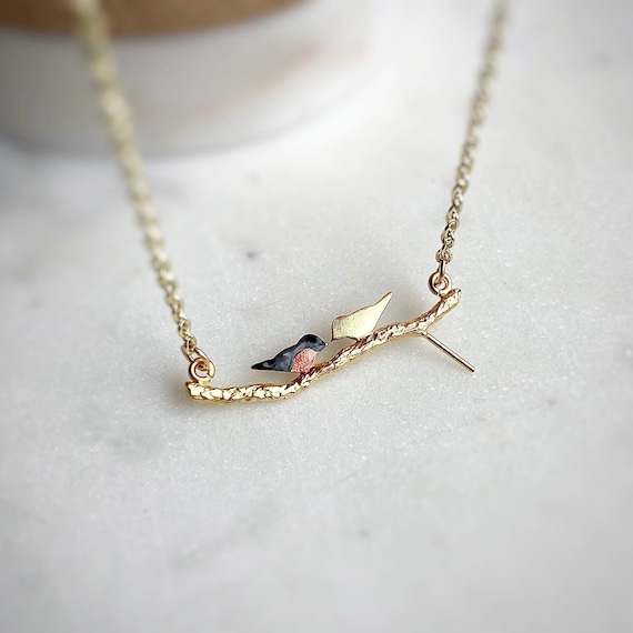 Robin Bird Necklace Gold Bird Necklace Red Breasted Robin Lovebirds Bird Jewelry Minimalist Necklace Dainty Gold Necklace Etsy