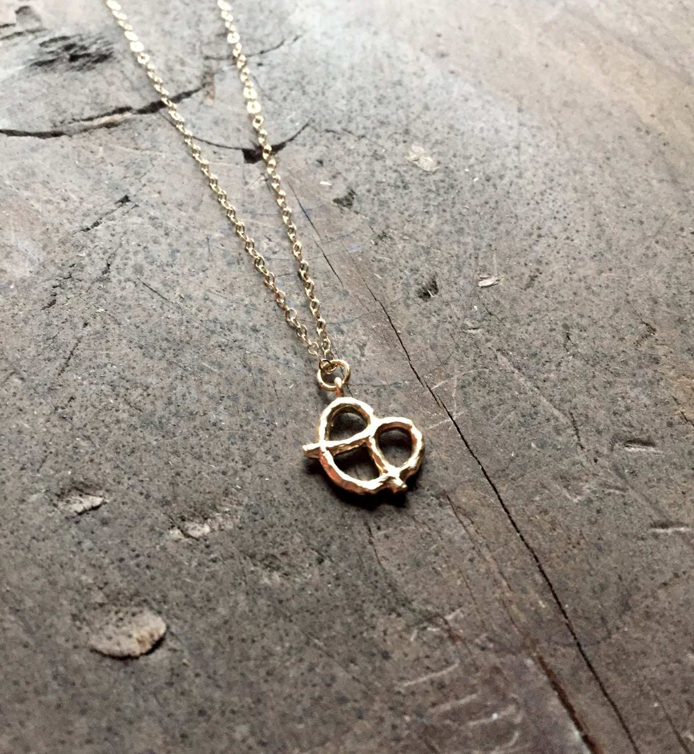 Gold Pretzel Necklace / Dainty Gold Necklace / Delicate Gold Etsy Ireland