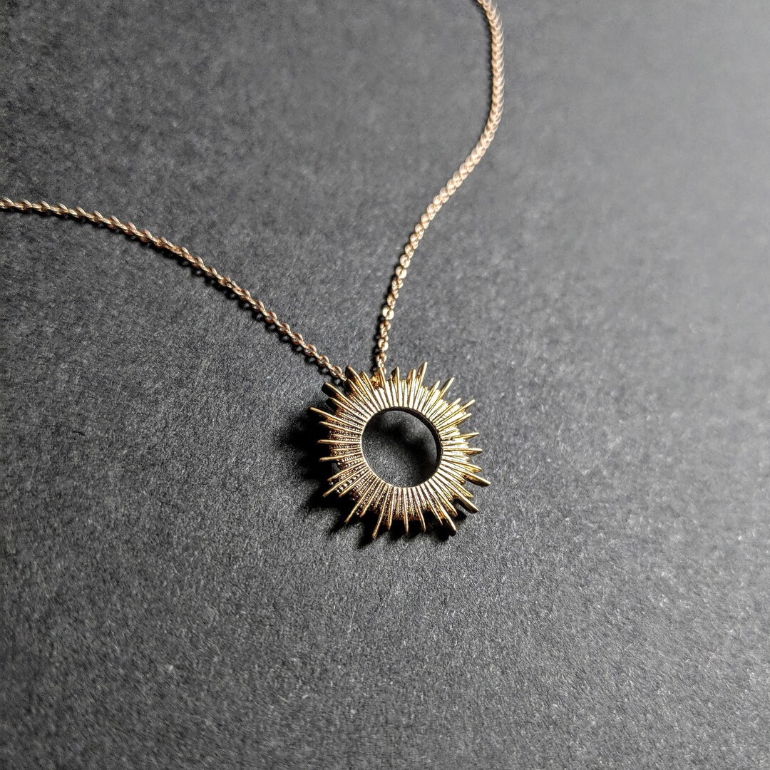 Sun Moon and Stars Necklace, Solar Eclipse Necklace, 18K Gold Filled Necklaces, Celestial Necklace, Eclipse Necklace, Valentines Day