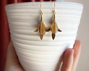 Tiger Lily Earrings / Gold Flower Earrings / Orange Tiger Tiger Lily Earrings / Gold Flower Earrings / Orange Tiger