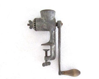 Antique Universal No. 1 Food Chopper, Landers Frary & Clark Meat Grinder, Cast Iron Hand Crank Kitchen Tool, Farmhouse Kitchen Decor