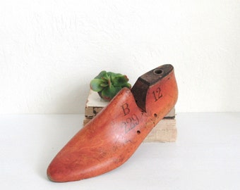 Vintage Wooden Shoe Form, Wooden Cobblers Shoe Mold Size 12, Woodright Large Shoe Form, Farmhouse Decor